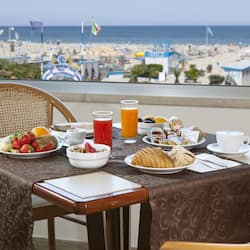Colazione a base di specialità locali inclusa, servita tutte le mattine