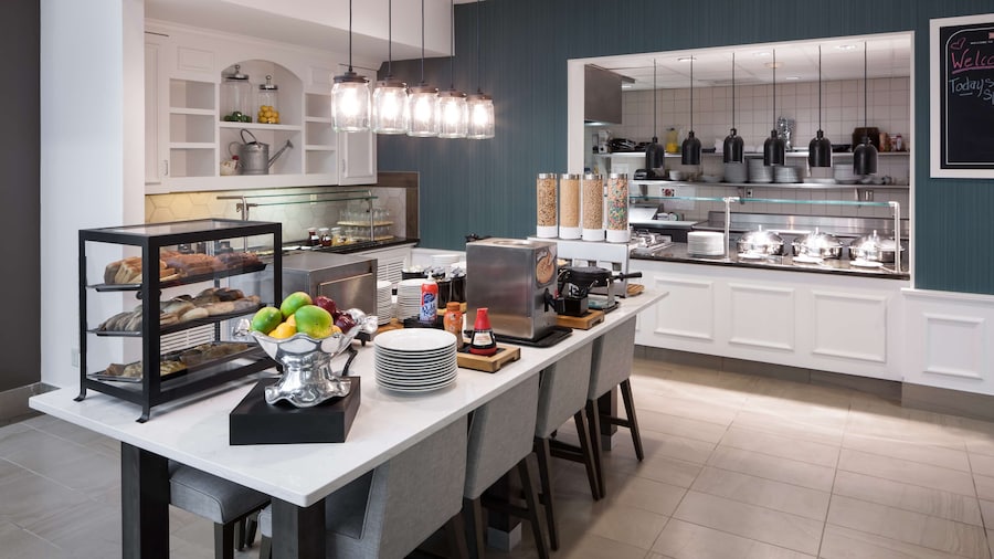 Hilton Garden Inn Tucson Airport