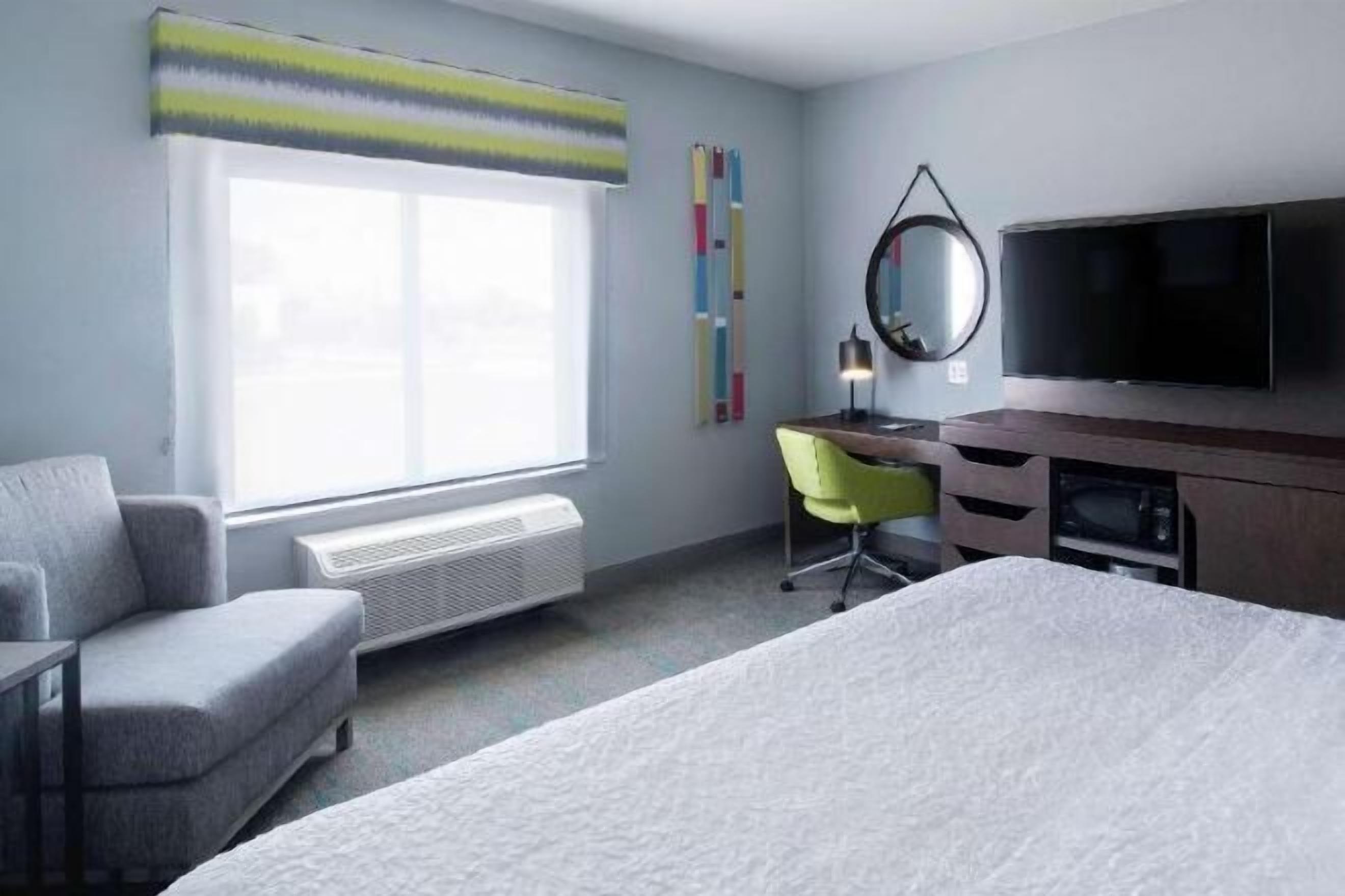 Premium bedding, pillow-top beds, in-room safe, desk