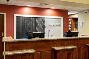 Lobby - Hampton Inn & Suites Baton Rouge - I-10 East (Baton Rouge)