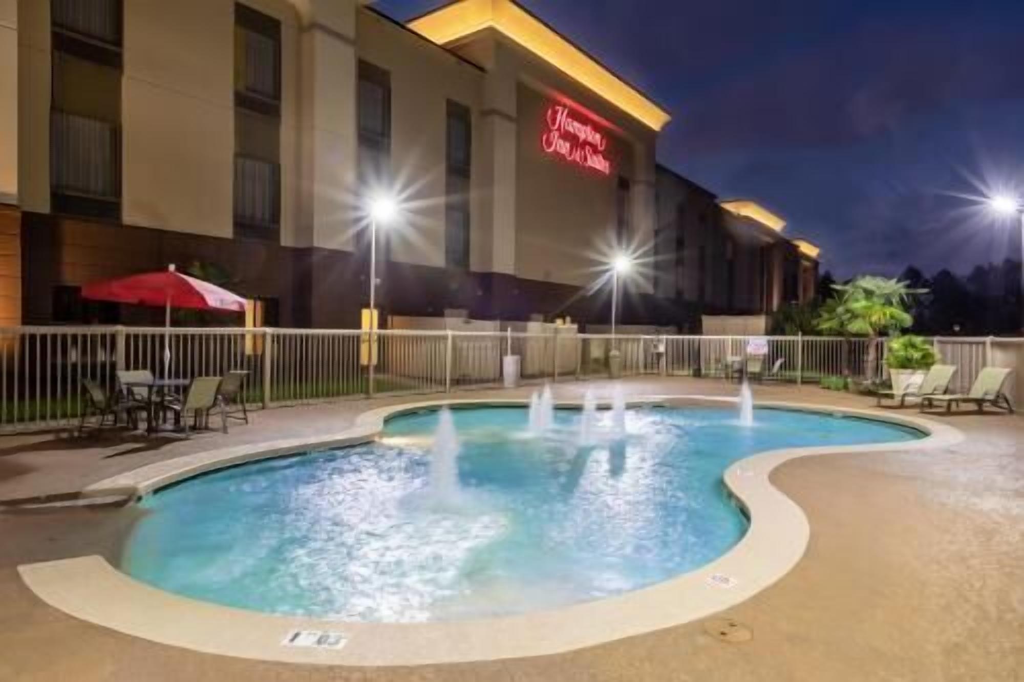 Pool | 2 outdoor pools