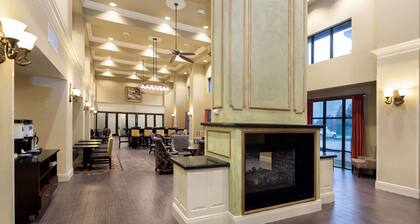 Hampton Inn & Suites Baton Rouge - I-10 East