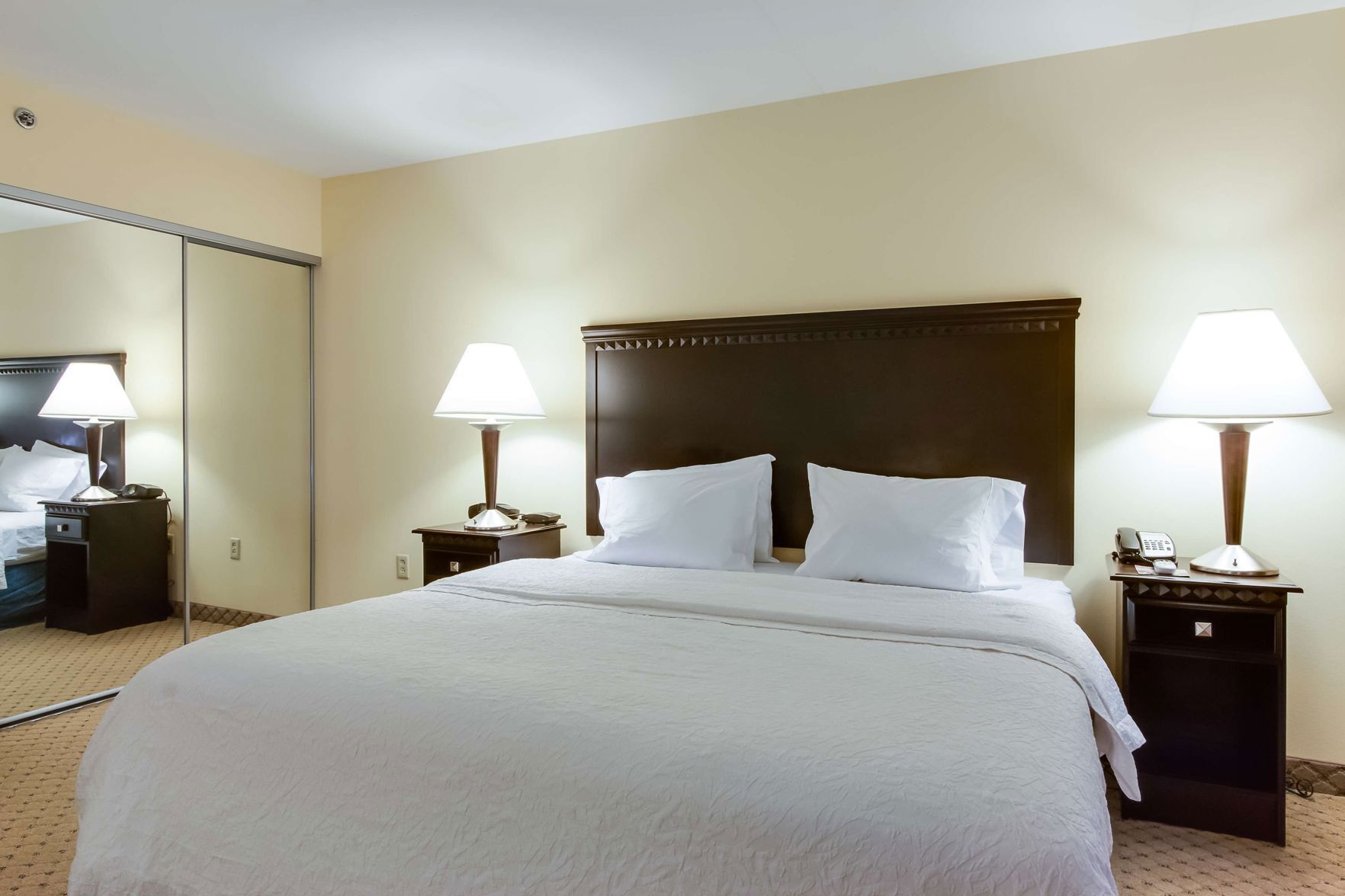 Premium bedding, in-room safe, desk, blackout curtains