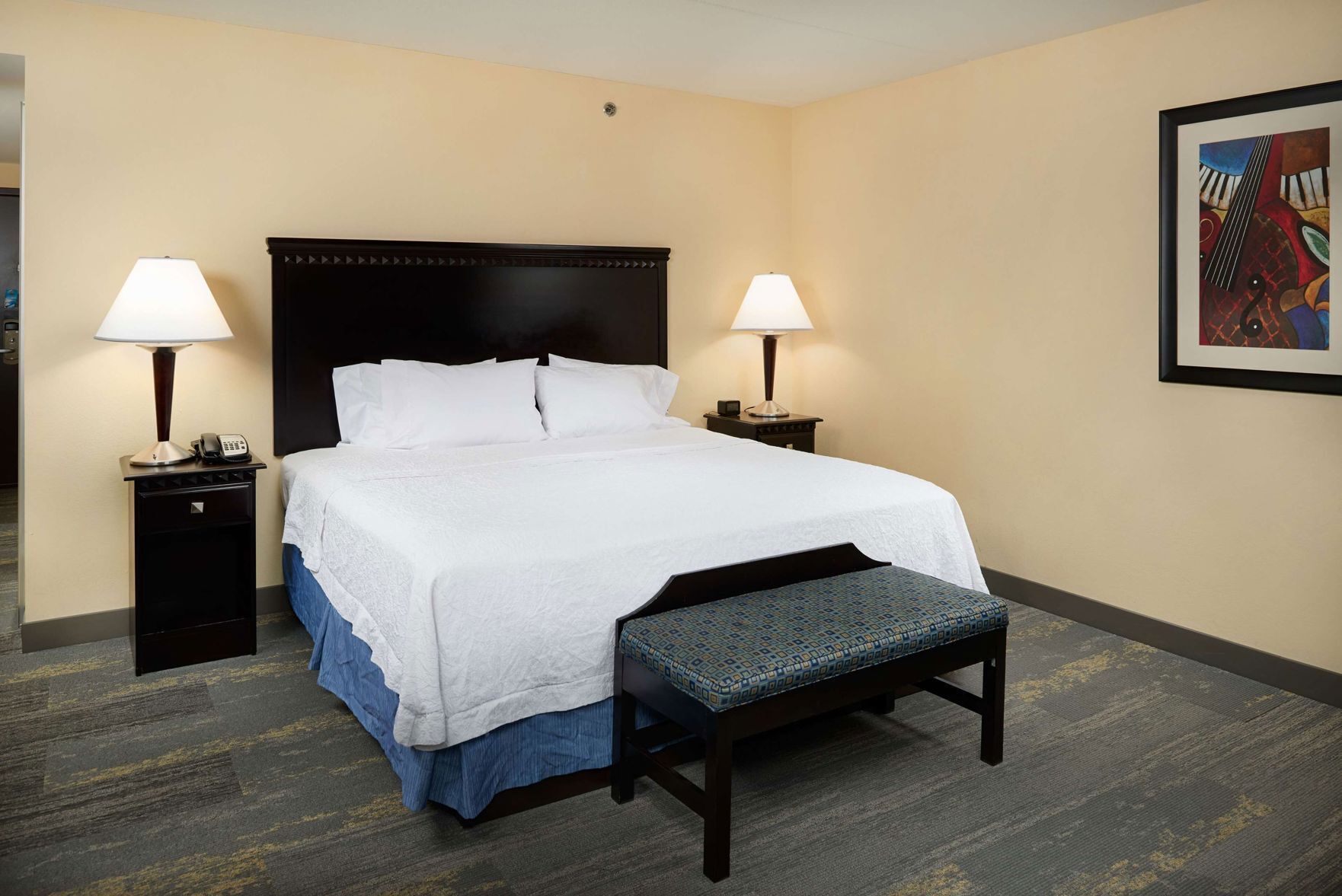 Premium bedding, in-room safe, desk, blackout curtains