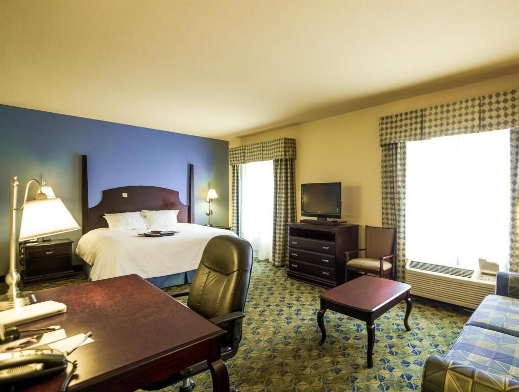 In-room safe, desk, laptop workspace, iron/ironing board