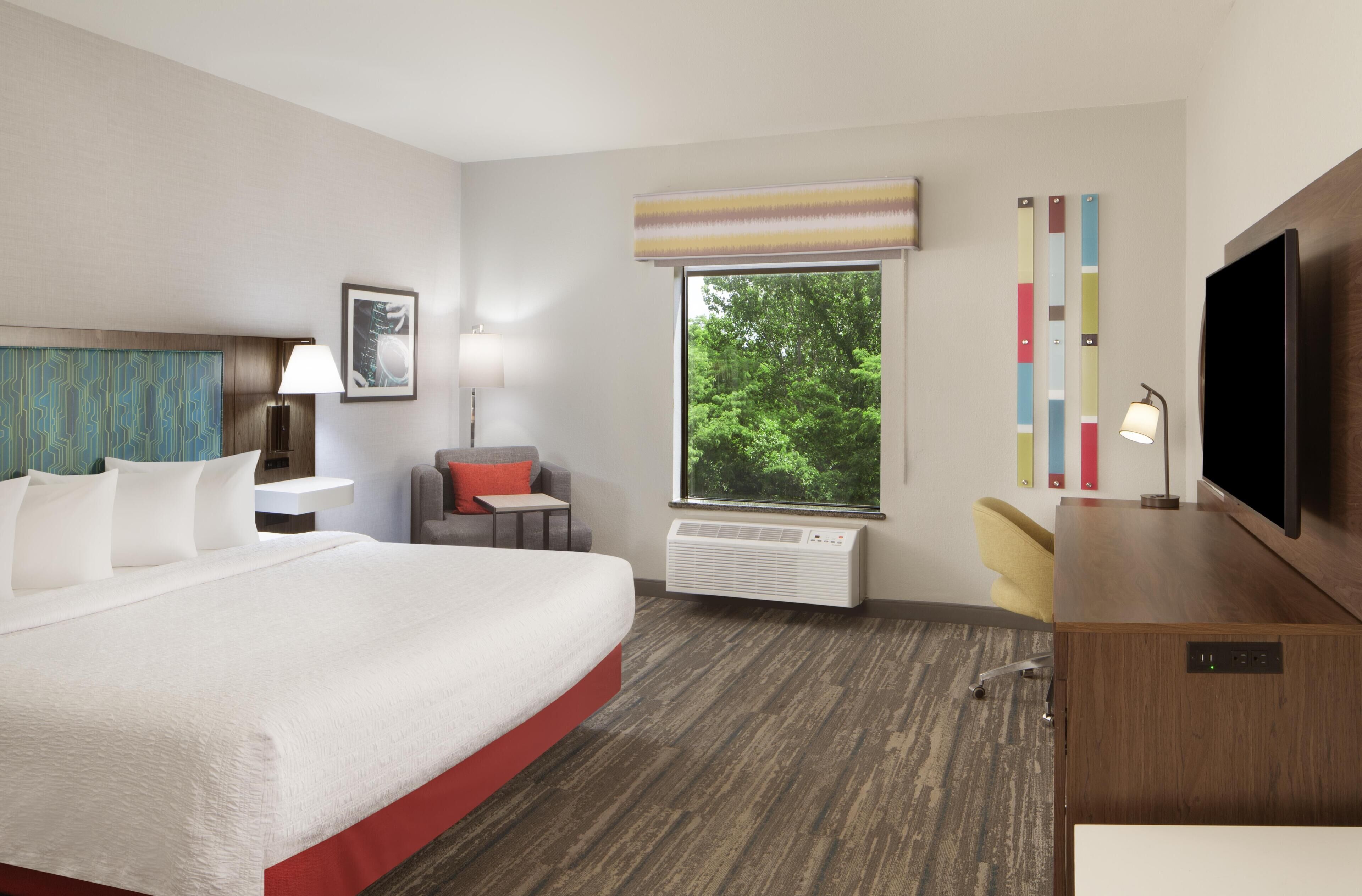 One King Bed, Non-Smoking, Accessible | In-room safe, desk, laptop workspace, iron/ironing board