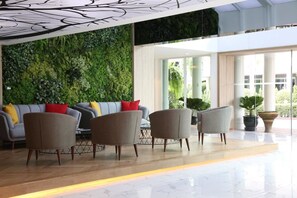 Interior - Miracle Suvarnabhumi Airport (Bang Phli)