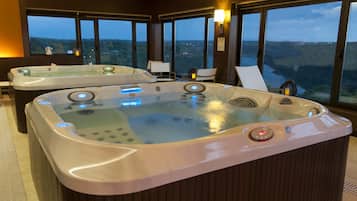 Salas de tratamiento para parejas, sauna y baño de vapor