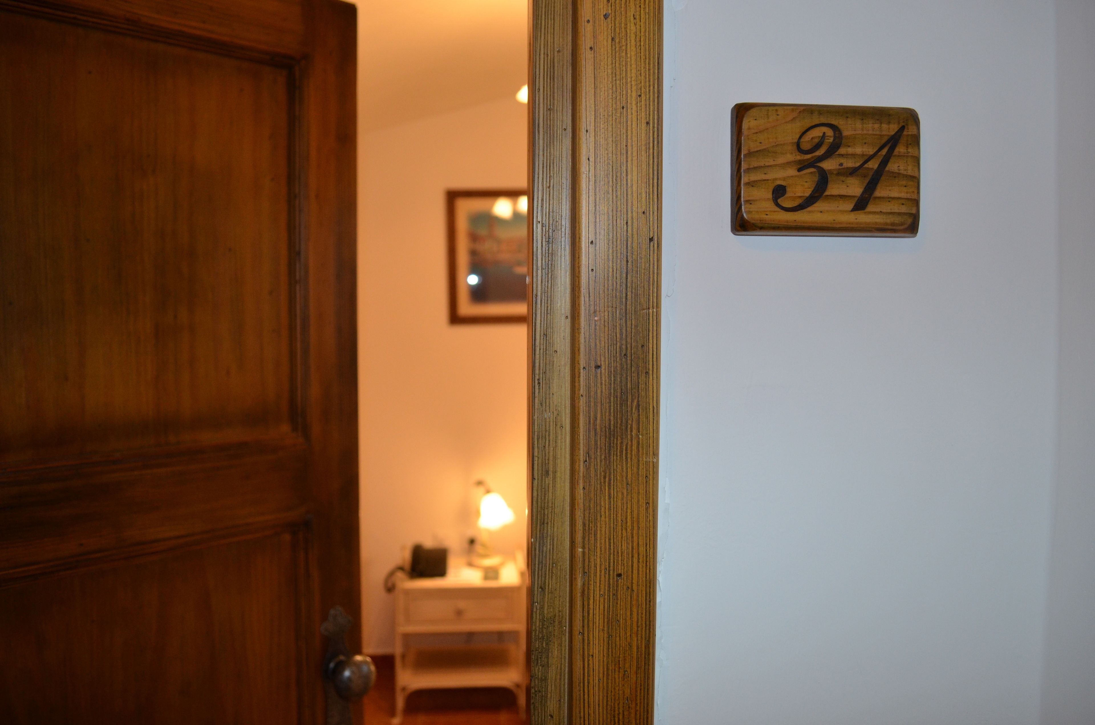 double room | minibar, in-room safe, individually decorated, individually furnished