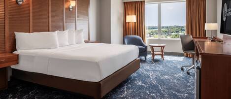 Premium bedding, in-room safe, desk, iron/ironing board