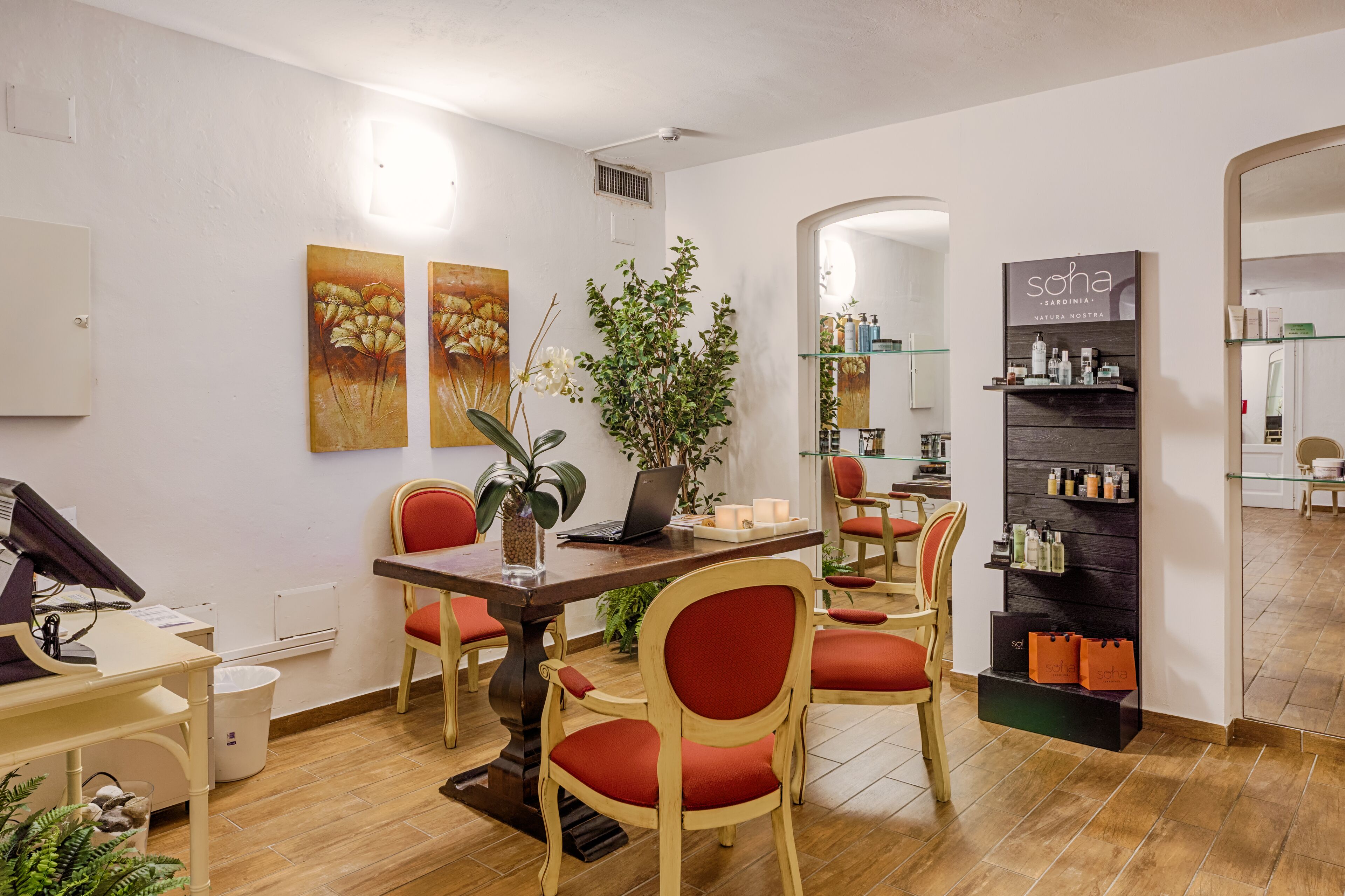 couples treatment room(s), sauna, hot tub, turkish bath/hammam