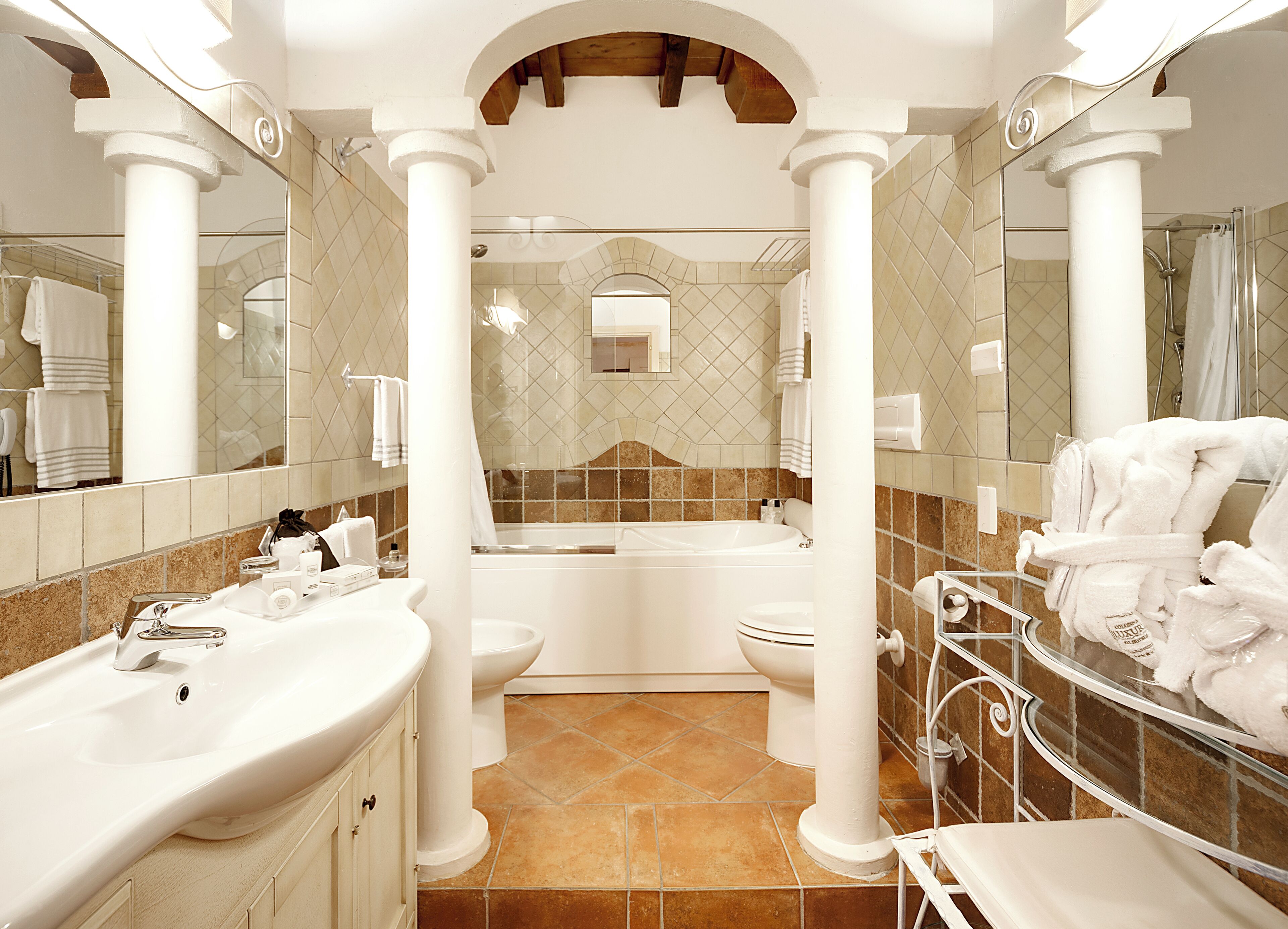 Photo - COLONNA RESORT, a Colonna Luxury Beach Hotel, Porto Cervo