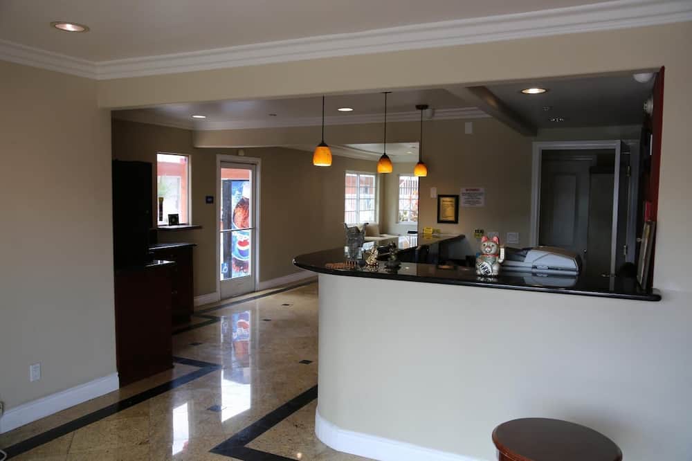 Chateau Inn and Suites