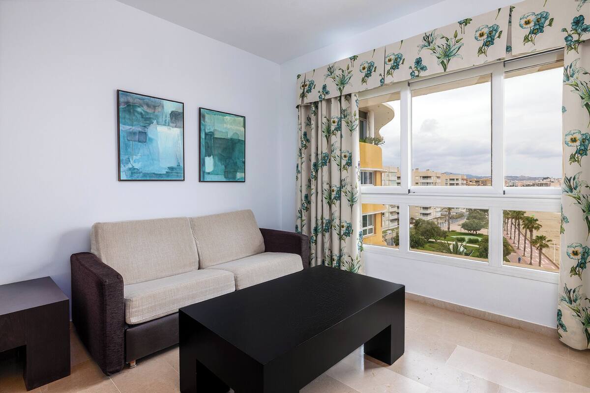 In-room safe, desk, blackout drapes, WiFi (free)