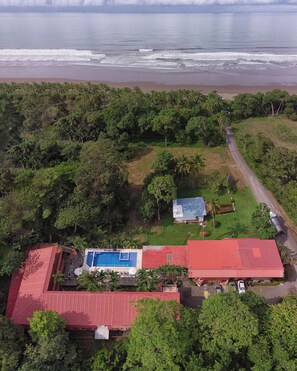 Aerial view - Hotel Playa Bejuco (Parrita)