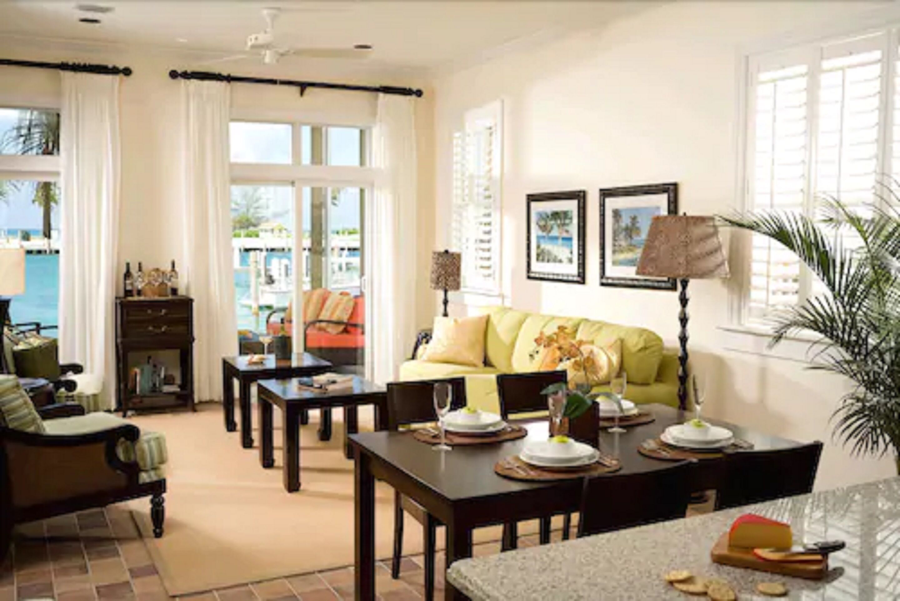 ヴィラ 2 ベッドルーム | リビングルーム