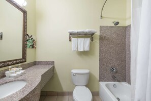 Combined shower/tub, free toiletries, hair dryer, towels - Days Inn & Suites by Wyndham Cleburne TX (Cleburne)