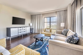 Suite, 1 Bedroom, Kitchen | Living area | 55-inch flat-screen TV with cable channels, TV, Netflix at Hilton Grand Vacations Club Las Palmeras Orlando