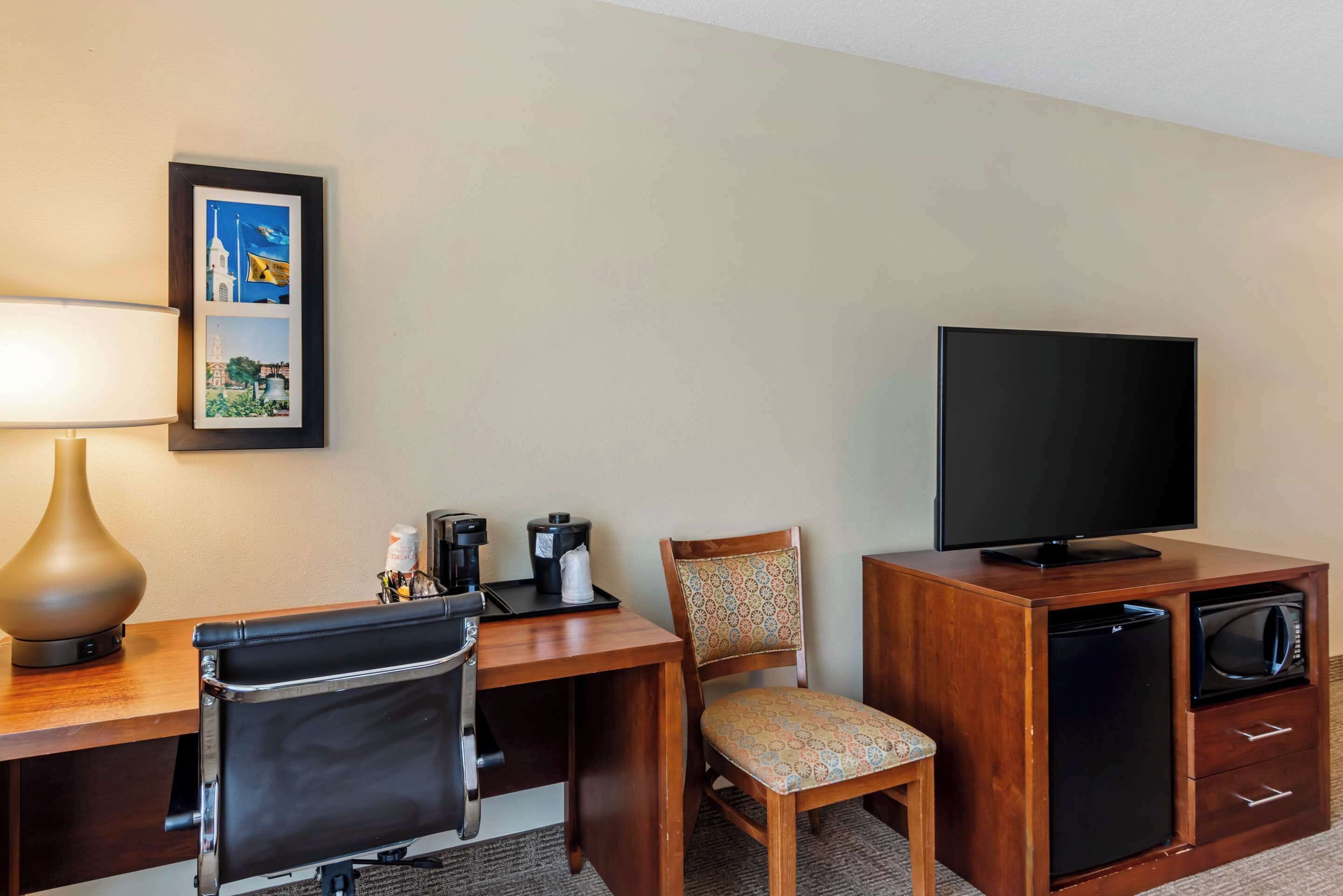 1 bedroom, iron/ironing board, free cots/infant beds, rollaway beds