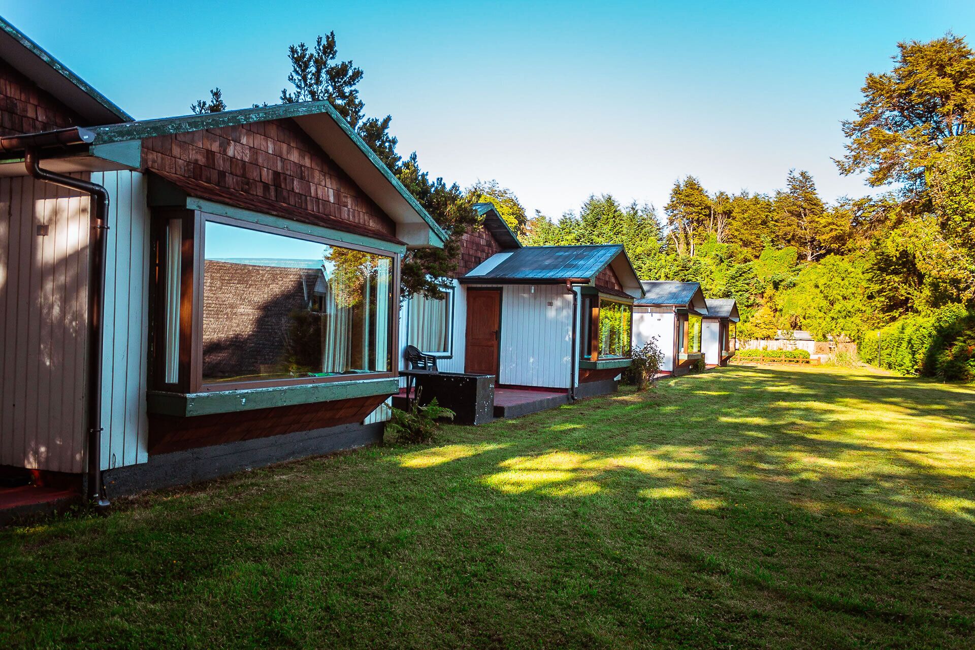 高級小屋, 花園景觀 | 起居區 | 電視