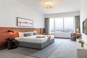 Premier Room, 3 Bedrooms | Hypo-allergenic bedding, pillow-top beds, in-room safe - Somerset West Bay Doha (Doha)