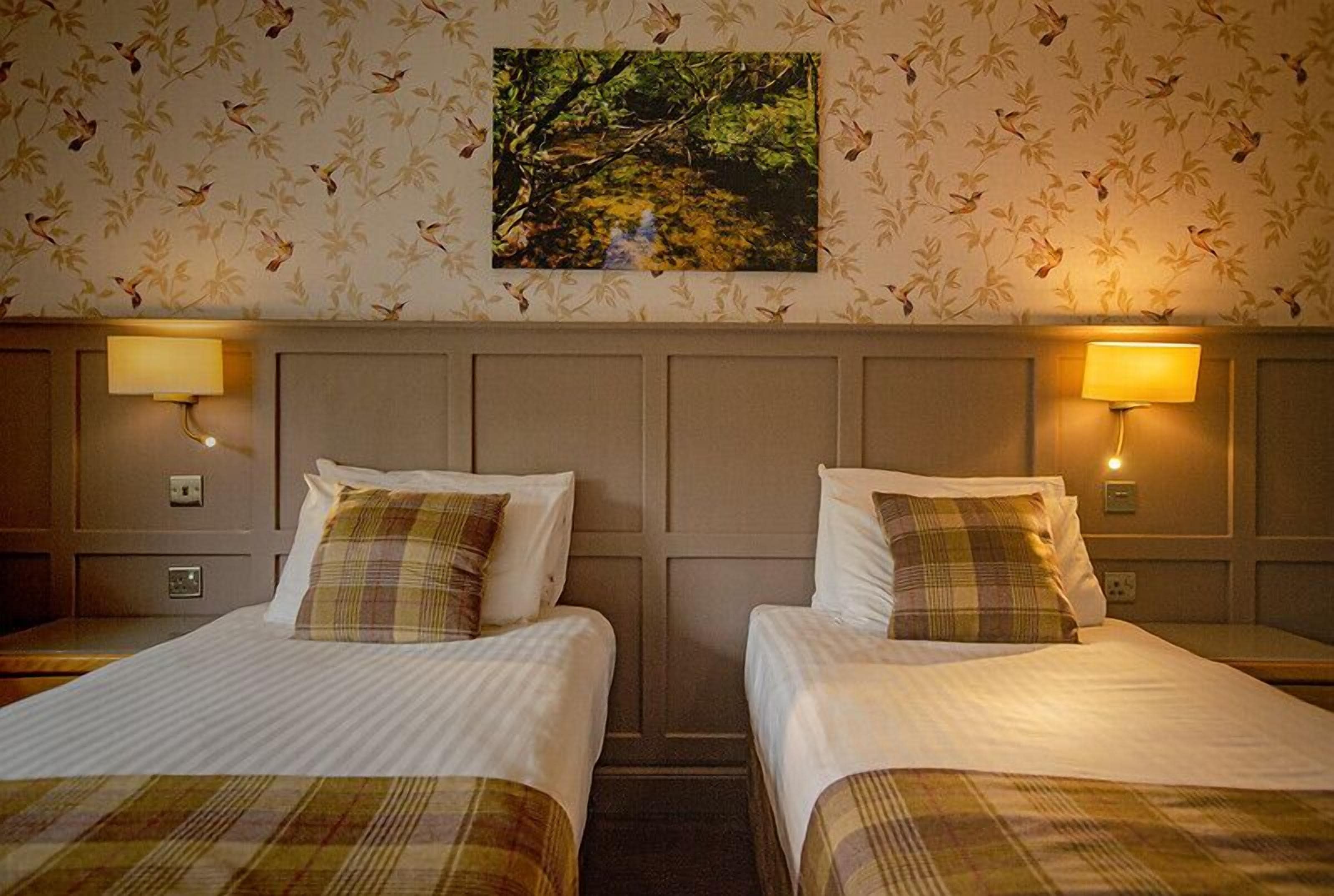 classic twin room, 2 single beds | 1 bedroom, iron/ironing board, free wifi, bed sheets