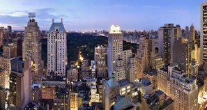 A cityscape with high-rise buildings, likely a downtown area with dense urban architecture. - The Hilton Club - New York (New York)