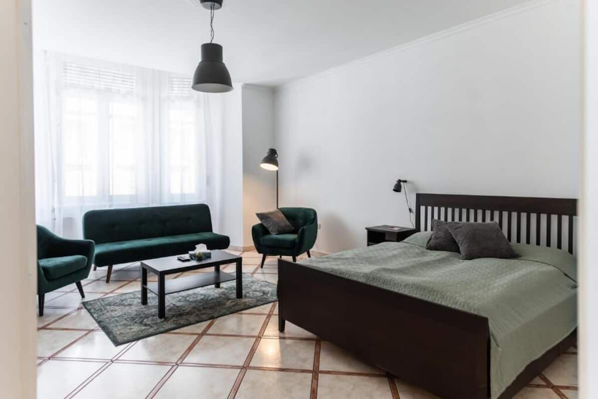 1 bedroom, minibar, in-room safe, desk