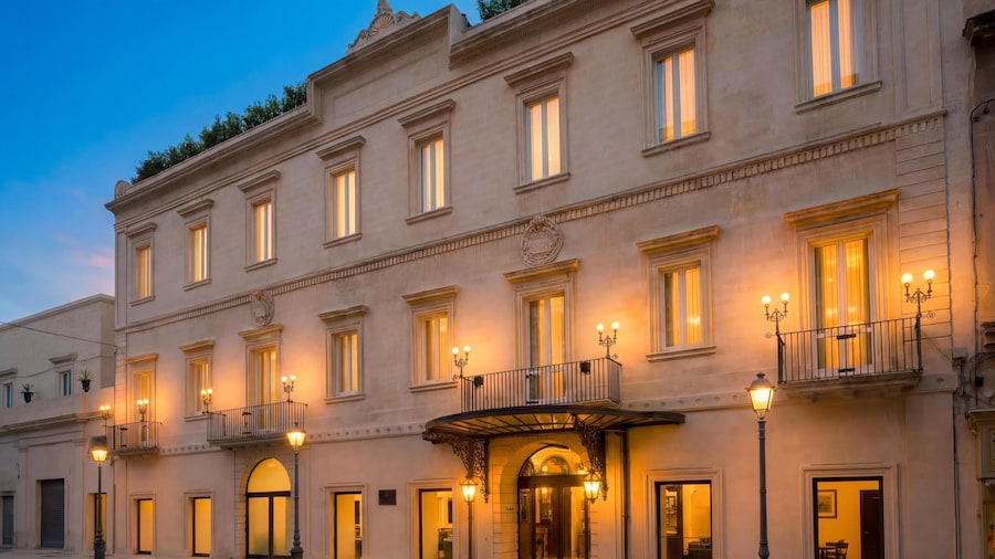 Tivoli Palazzo 1880 Lecce Hotel