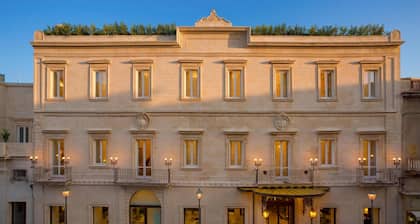 Tivoli Palazzo 1880 Lecce Hotel