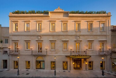 Tivoli Palazzo 1880 Lecce Hotel