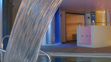 Sauna, hot tub, steam room, Turkish bath/hammam, body treatments