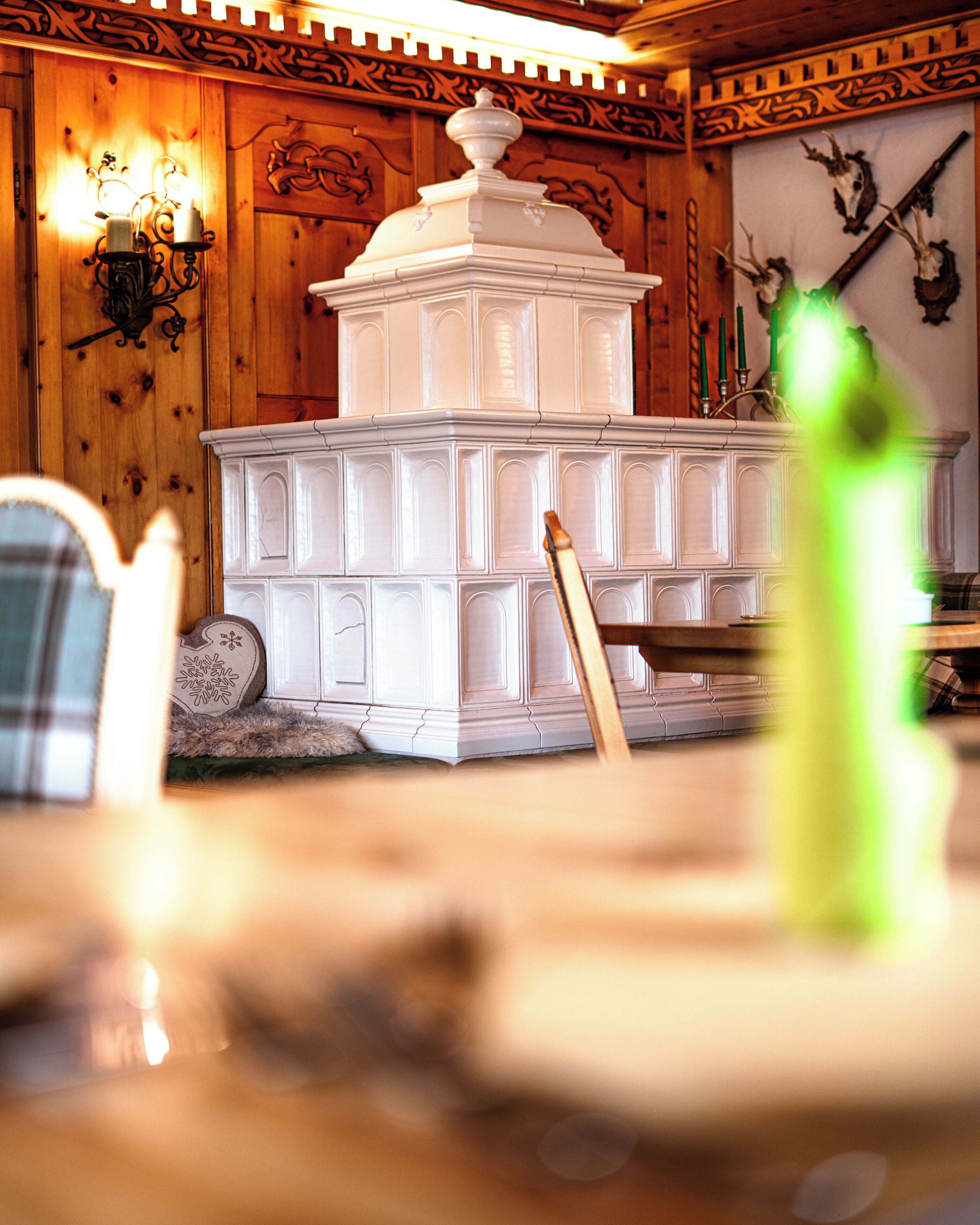 lunch and dinner served