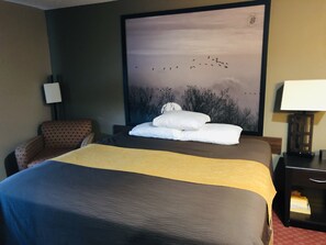 Pillowtop beds, desk, blackout drapes, iron/ironing board - The Inn & Suites SW Omaha  (Omaha)