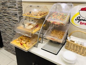 Reception - The Inn & Suites SW Omaha  (Omaha)