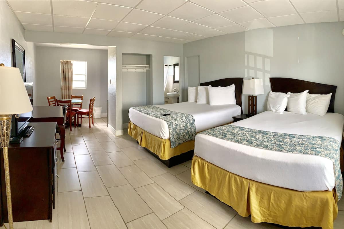 Standard Room, 2 Double Beds, Kitchenette | In-room safe, iron/ironing board, WiFi (free)