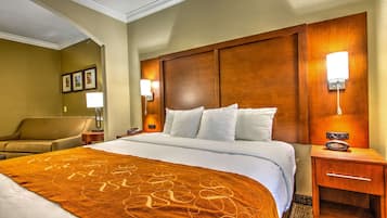 Desk, blackout drapes, iron/ironing board, free WiFi