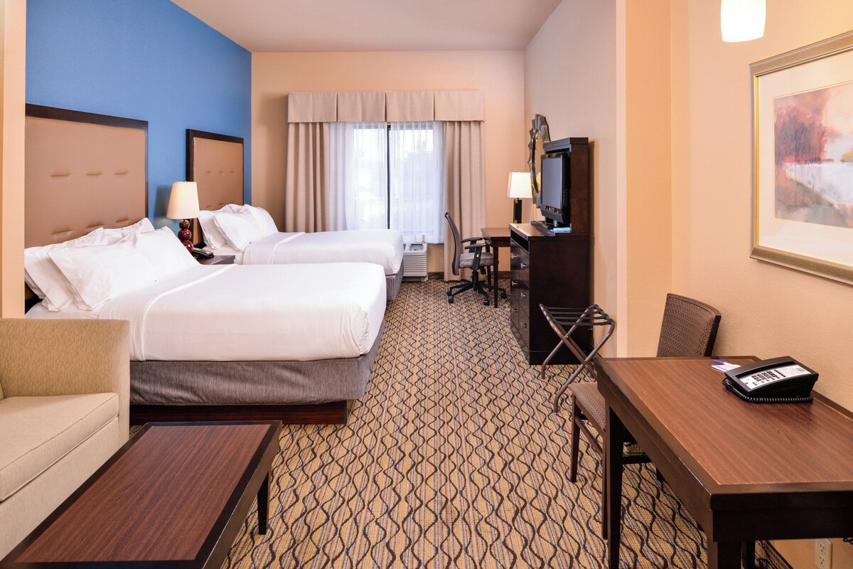 Suite, 2 Queen Beds | Premium bedding, desk, blackout drapes, iron/ironing board