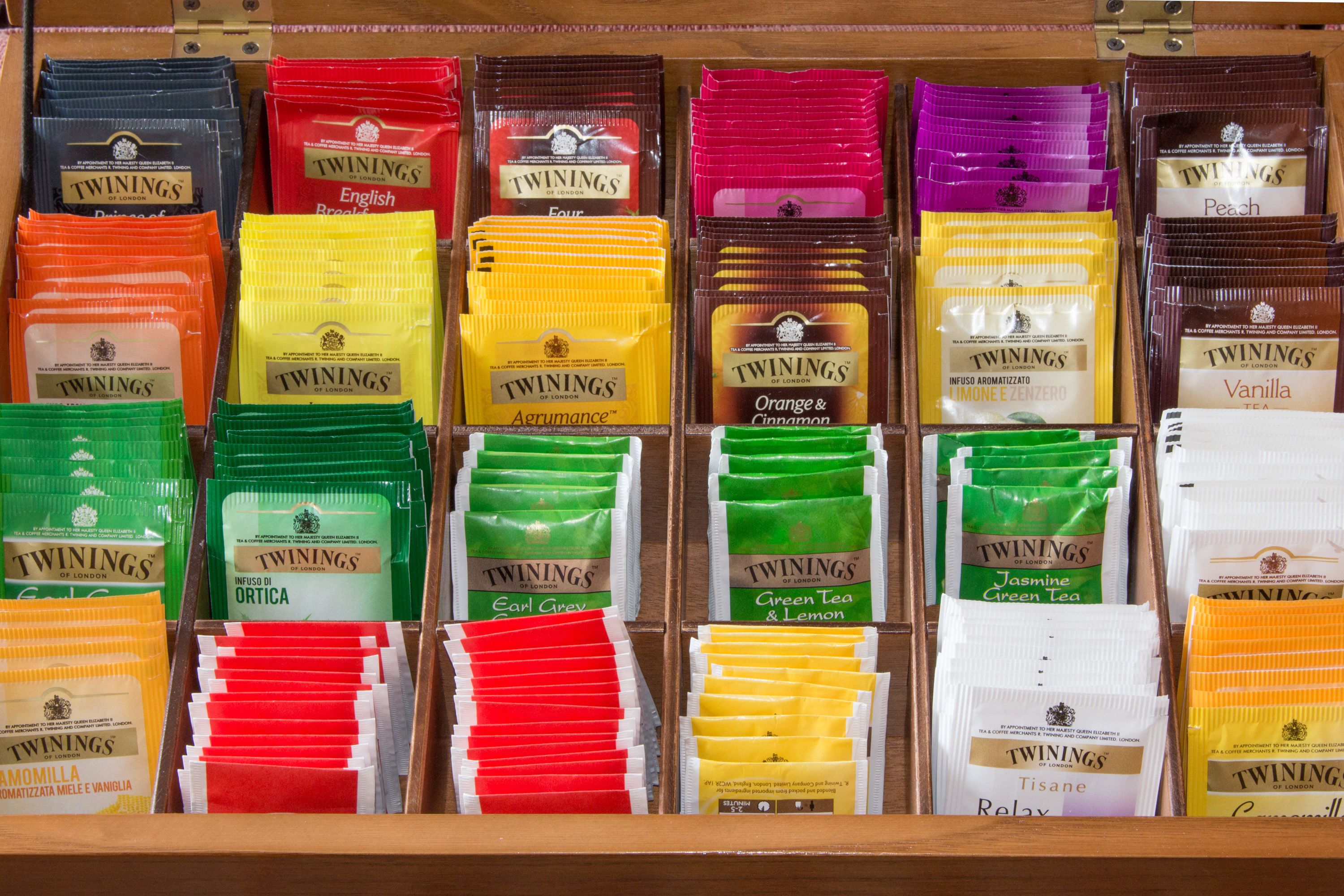 daily continental breakfast (eur 6 per person)