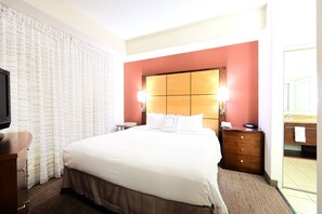 Desk, blackout drapes, iron/ironing board, free cribs/infant beds - Residence Inn Marriott Airport (Lafayette)