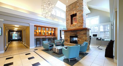 Residence Inn Marriott Airport