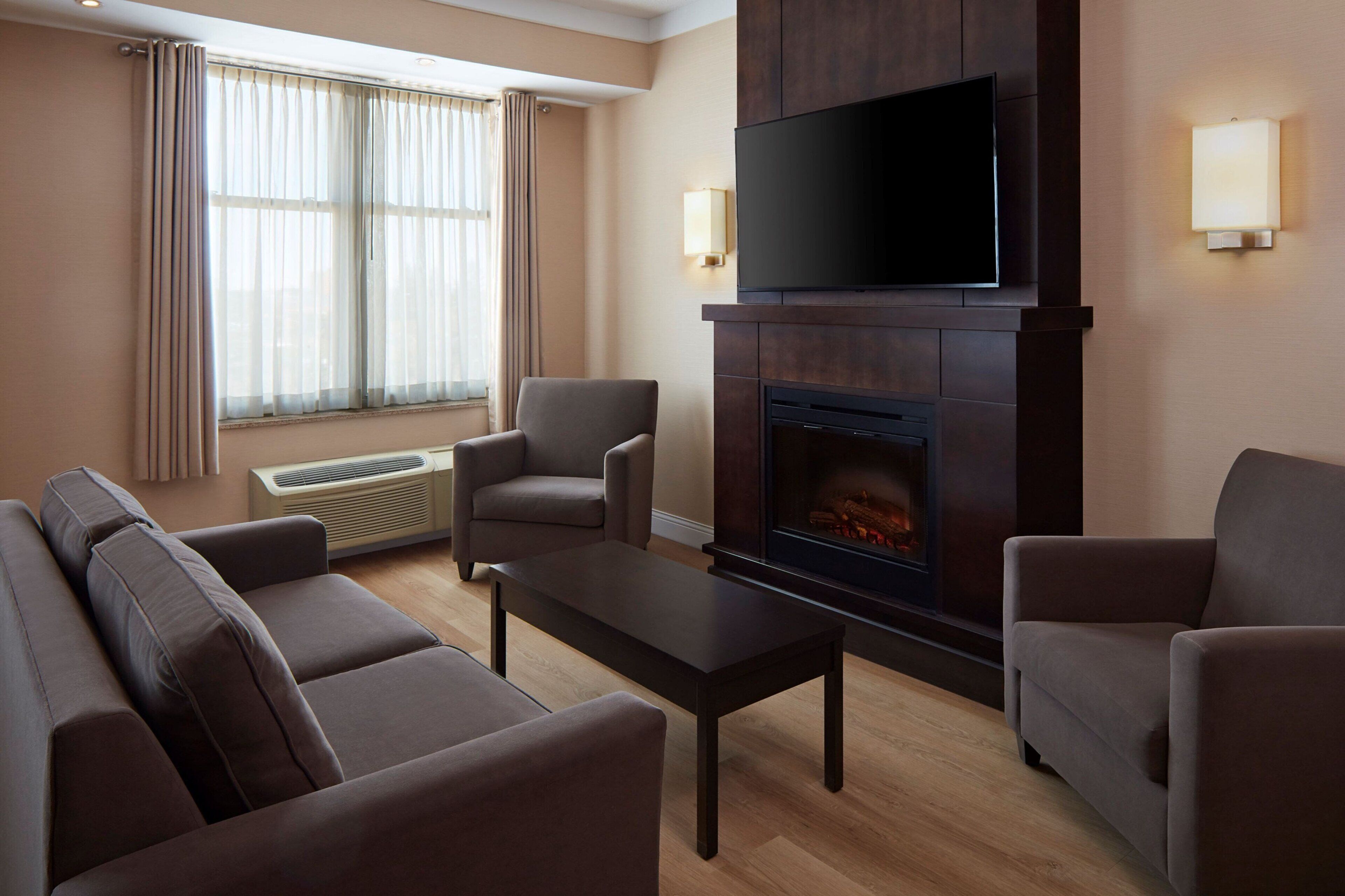 Photo - Delta Hotels by Marriott Guelph Conference Centre