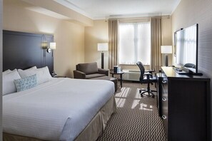 Room, 1 King Bed | Premium bedding, desk, laptop workspace, blackout drapes - Delta Hotels by Marriott Guelph Conference Centre (Guelph)