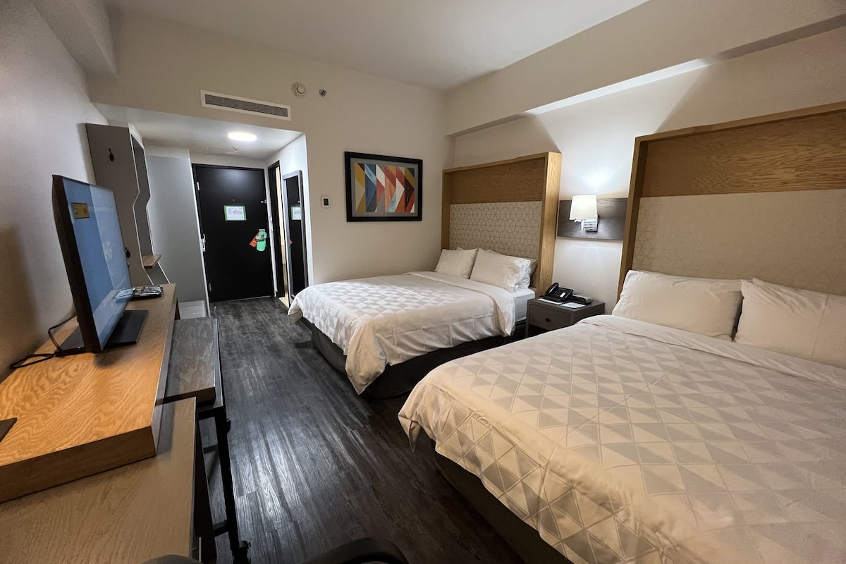 Standard Room, 2 Double Beds | 1 bedroom, premium bedding, down comforters, Select Comfort beds
