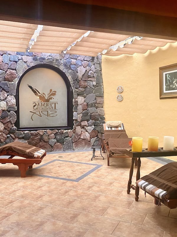 Hydrotherapy, body scrubs, facials