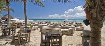 Encanto Corto Maltes Ocean Front Luxury Vacation Condos