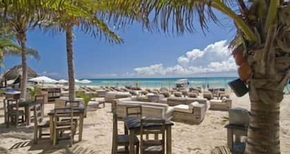 Encanto Corto Maltes Ocean Front Luxury Vacation Condos