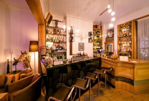 Bar (on property) - Una (BRIGHTON)