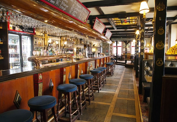 Der serveres aftensmad