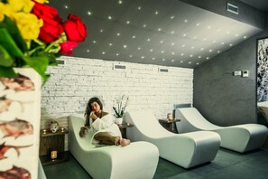 ห้องทรีทเมนท์สำหรับคู่รัก, ทรีทเมนท์ดูแลผิว, บอดี้แรป, สครับขัดผิว